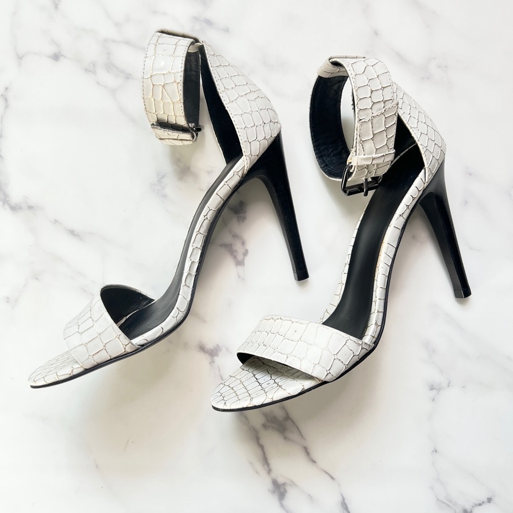Tibi Italian White Leather Animal Print Open Toe Platform Pumps Size 37 (US 7) - Picture 3 of 7